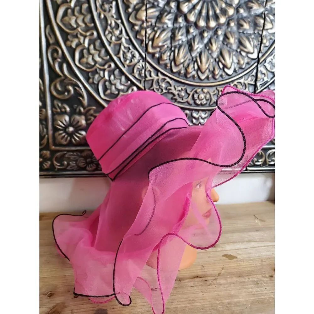 Derby hat  - Picture 4 of 4